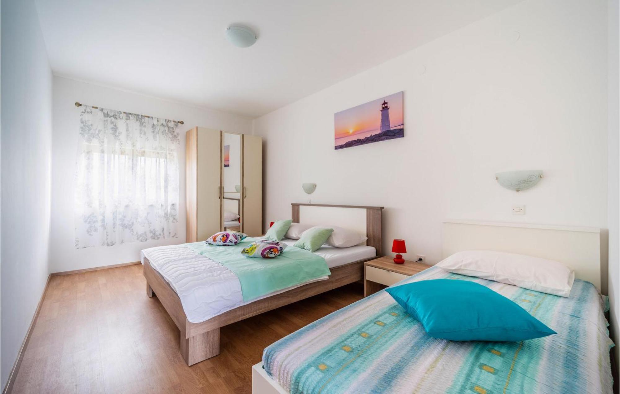 Amazing Apartment In Krnica With Kitchen Luaran gambar