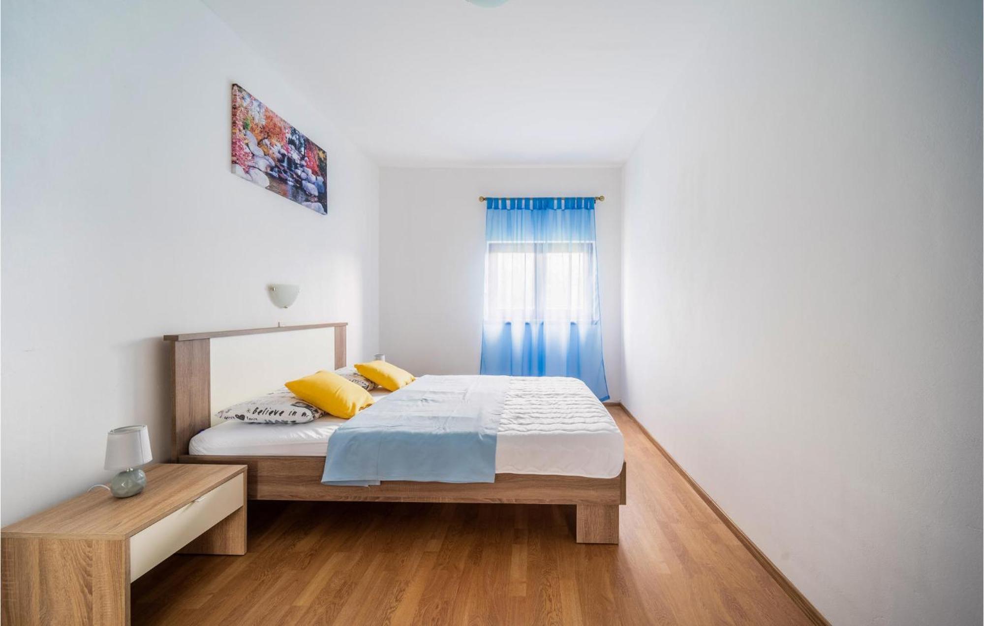Amazing Apartment In Krnica With Kitchen Luaran gambar