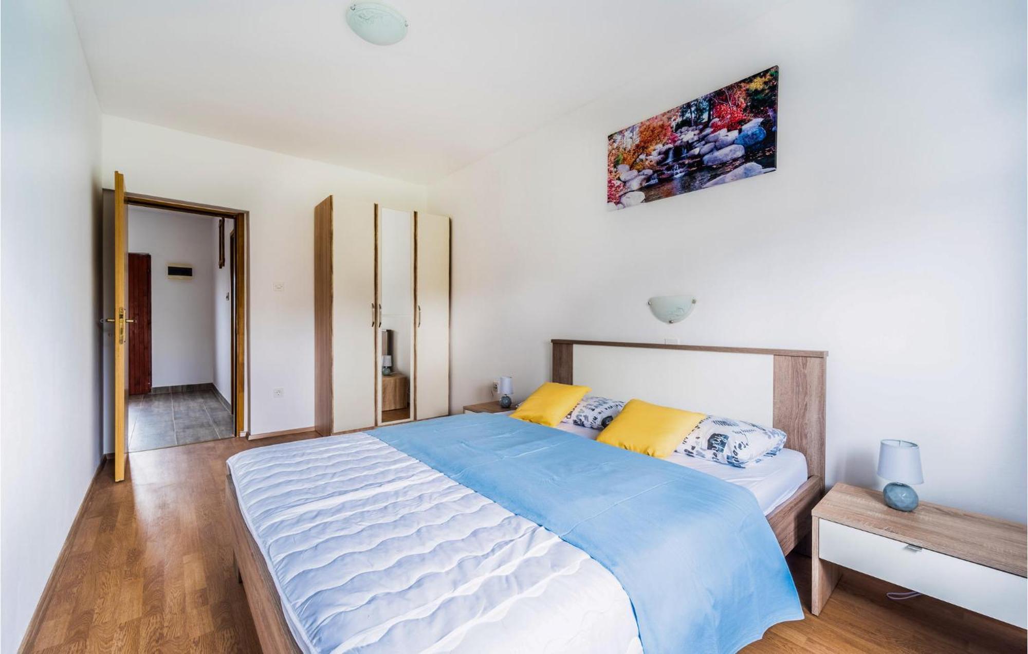 Amazing Apartment In Krnica With Kitchen Luaran gambar